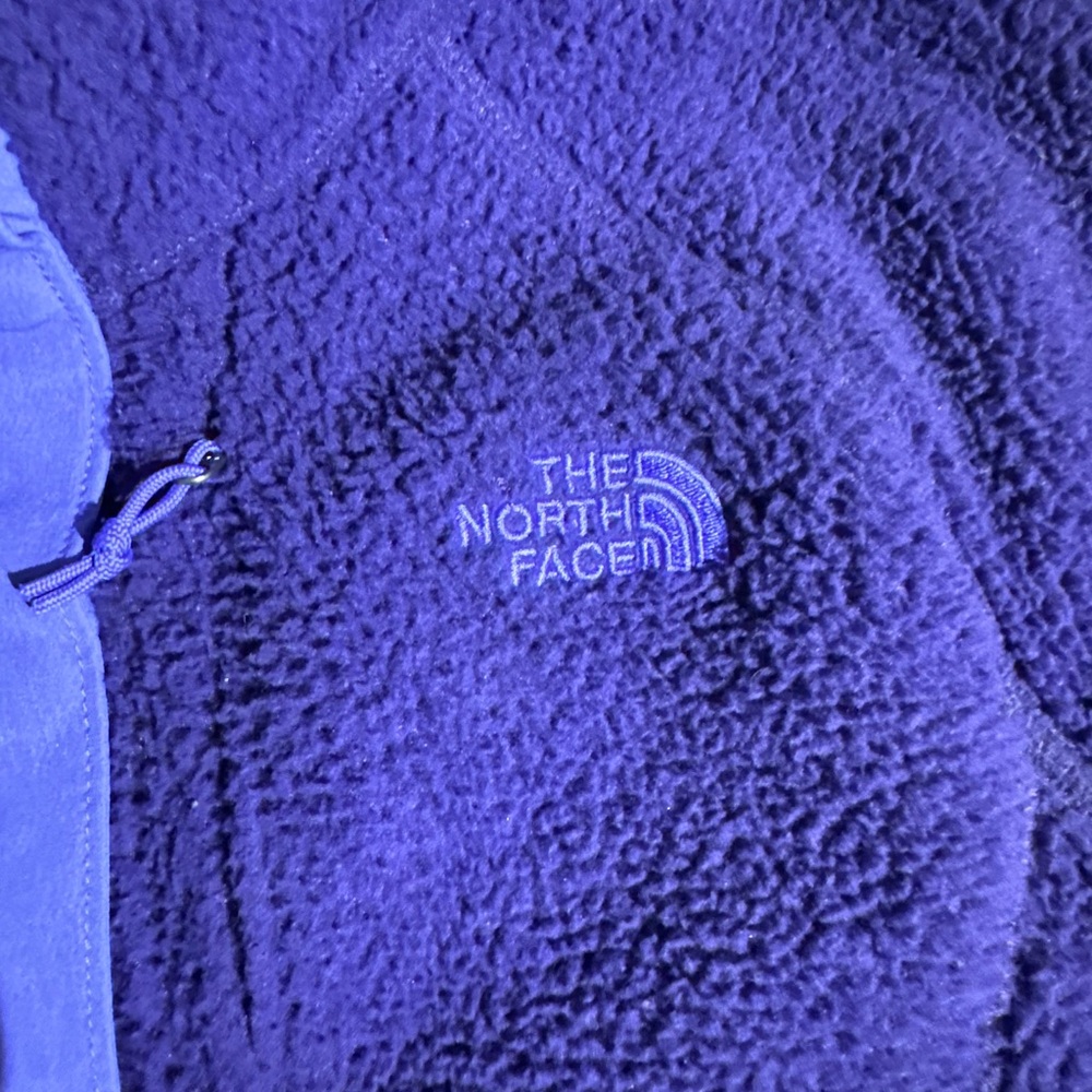 The North Face Purple Pullover 1/4 Button Up Women’s Medium - Picture 4 of 8